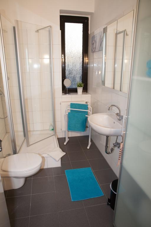Apartmenthaus Lorbach Solingen Exteriér fotografie